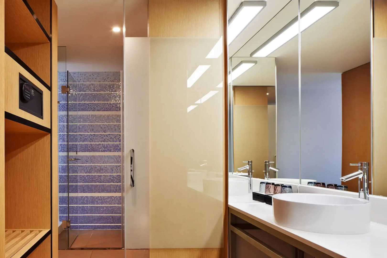 Aloft Dongguan Dynamic Town