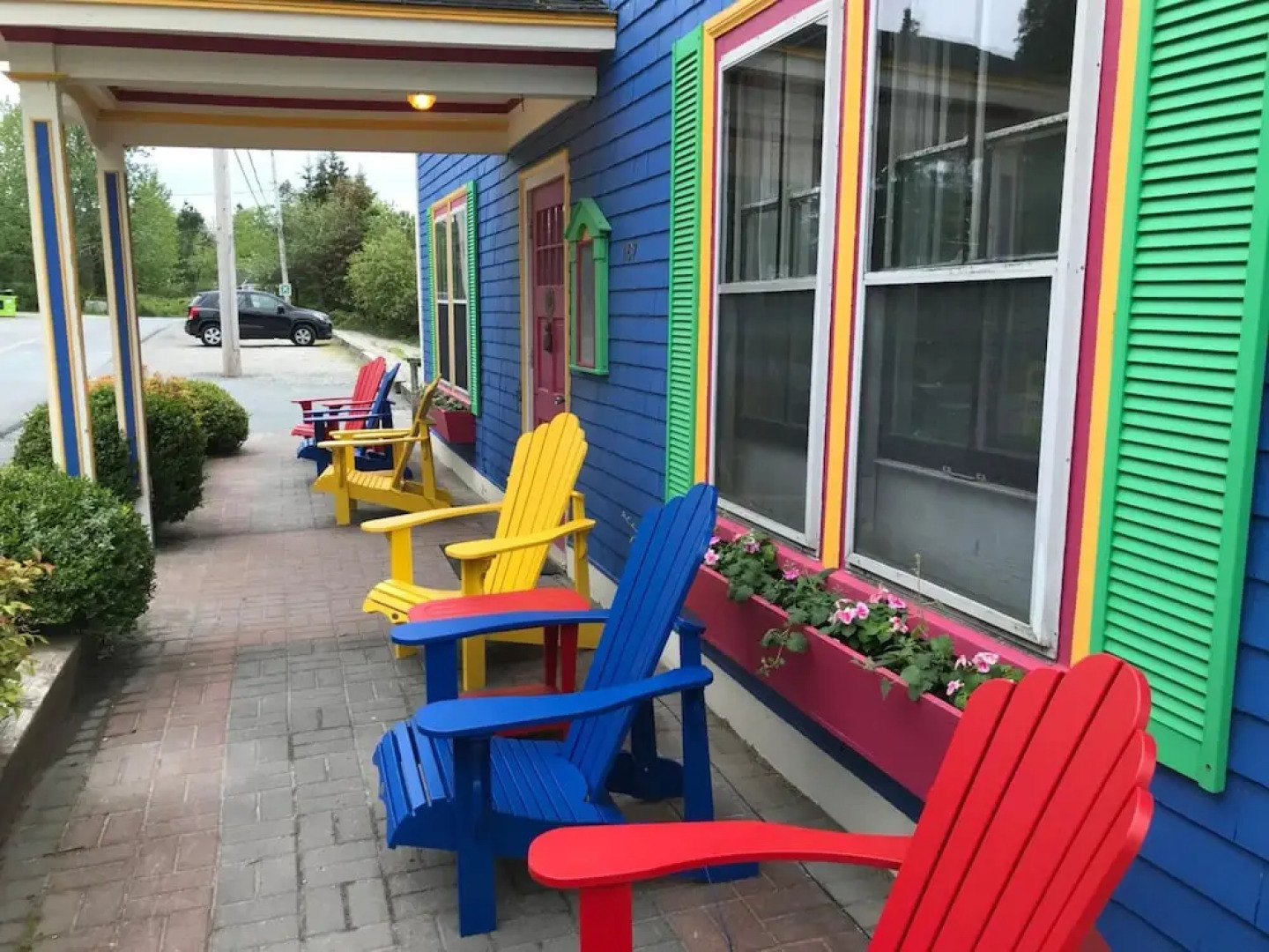 The Tuna Blue Inn and Restaurant