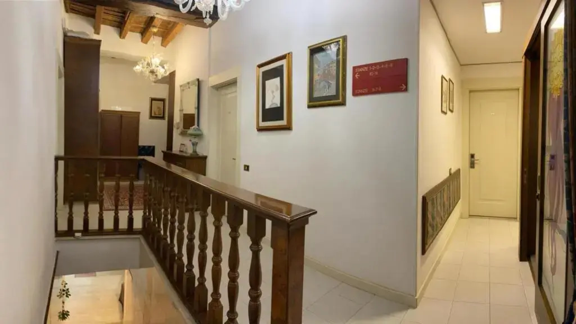 Hotel Bridge