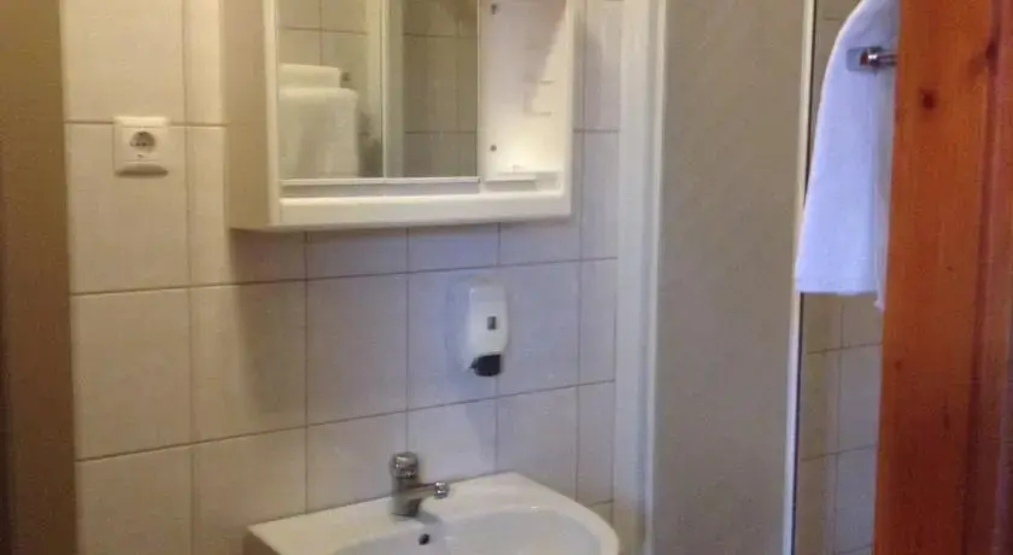 Kis-Korona Étterem és Panzió