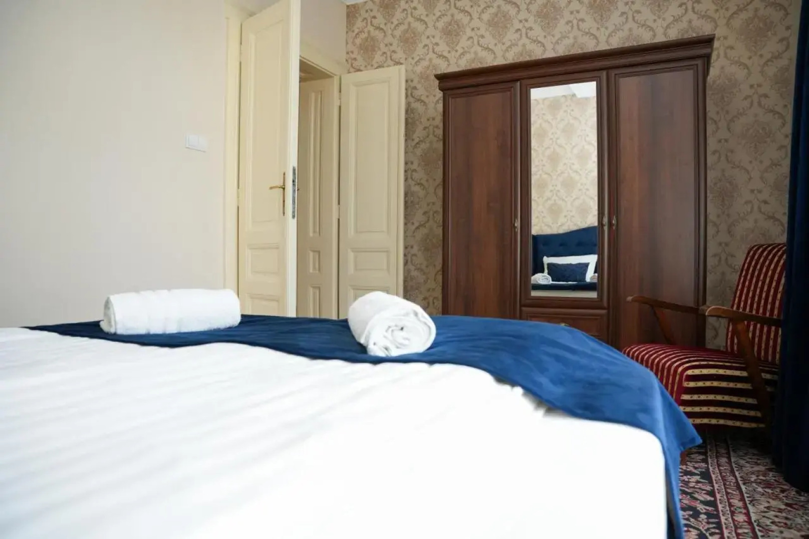 Varkert Deluxe Apartmanhaz