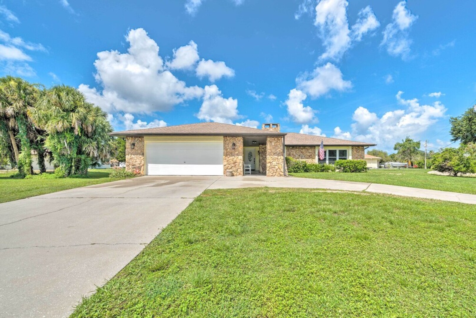 Waterfront Home on Canal w/ Private Dock & Kayaks