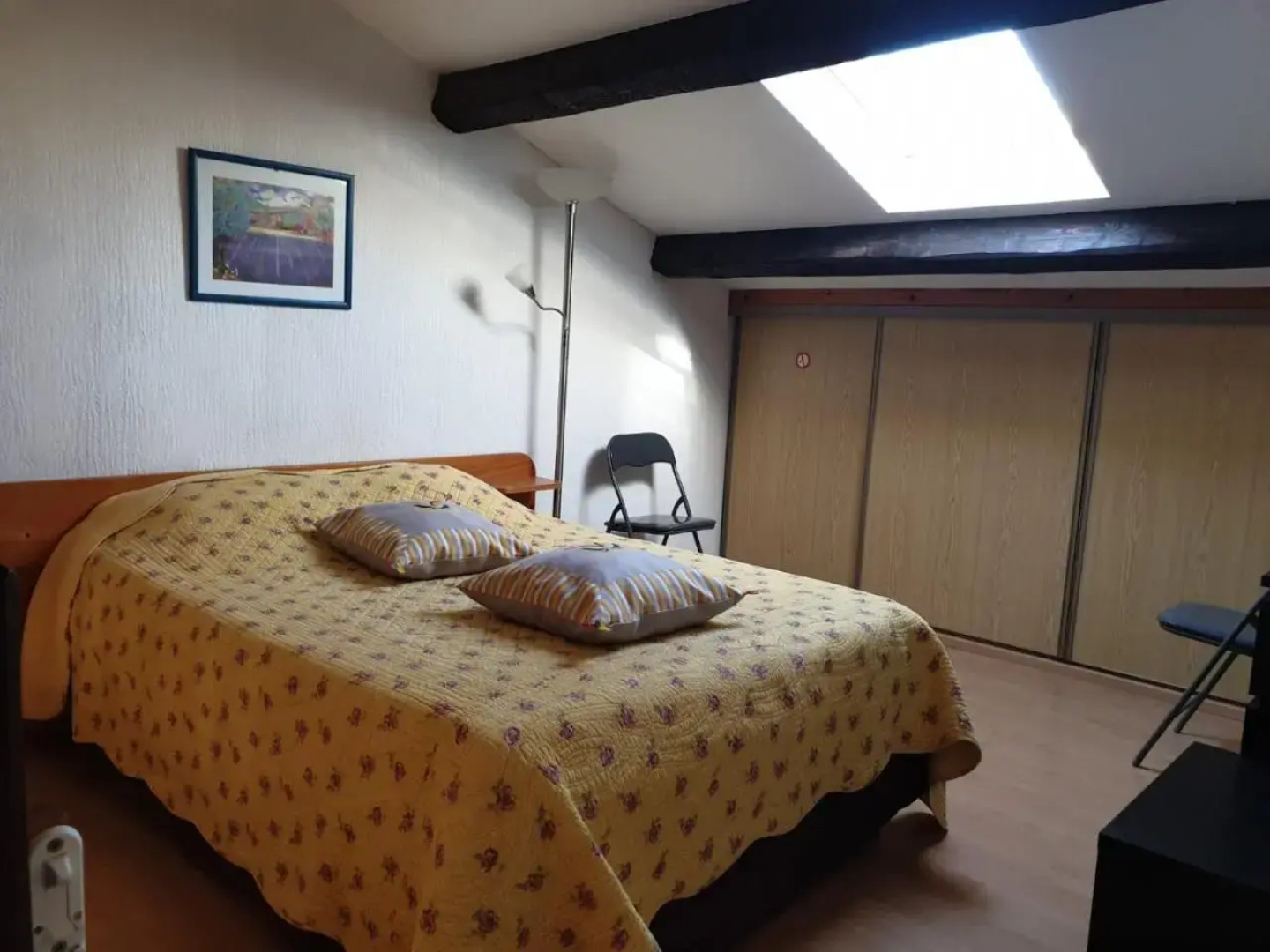 Studio Mezzanine vue port et mer