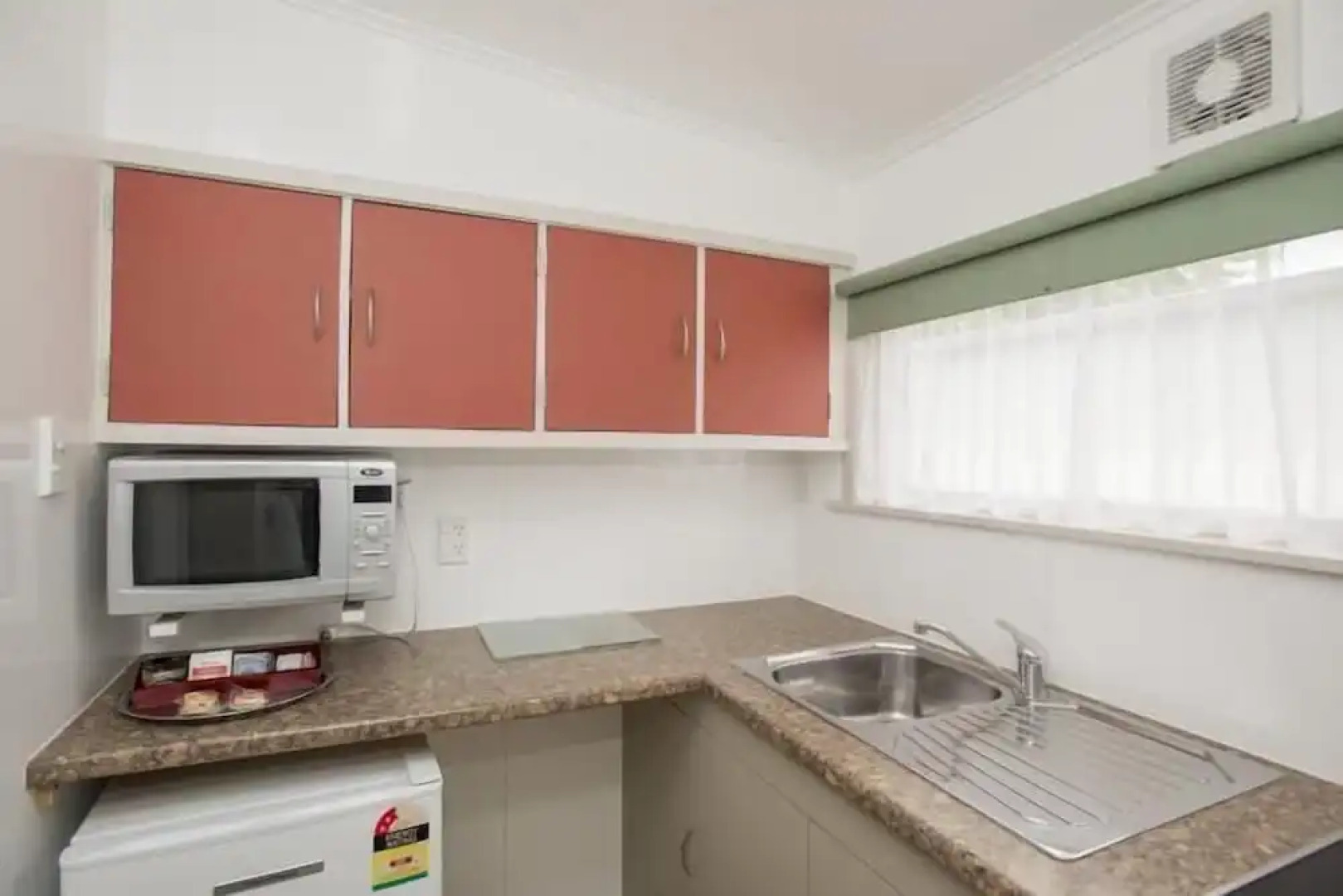 Travellers Inn Motel