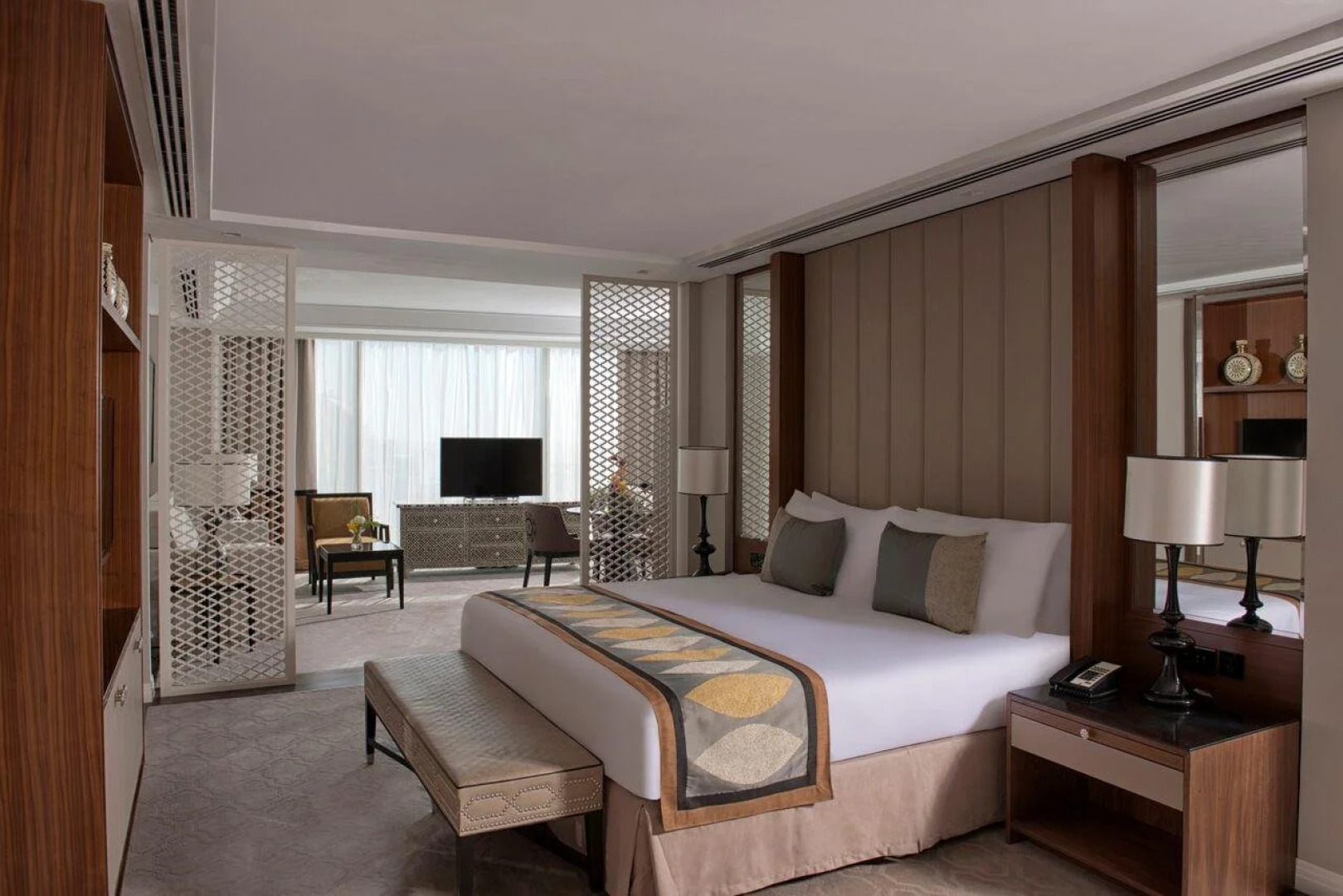 Отель Taj Dubai