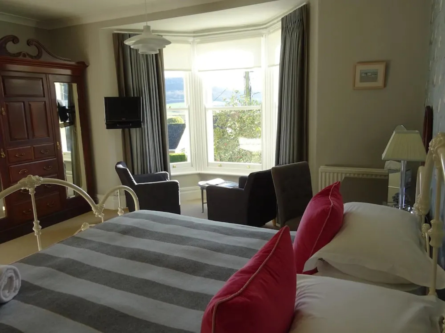 Yeoman's Acre Bed & Breakfast