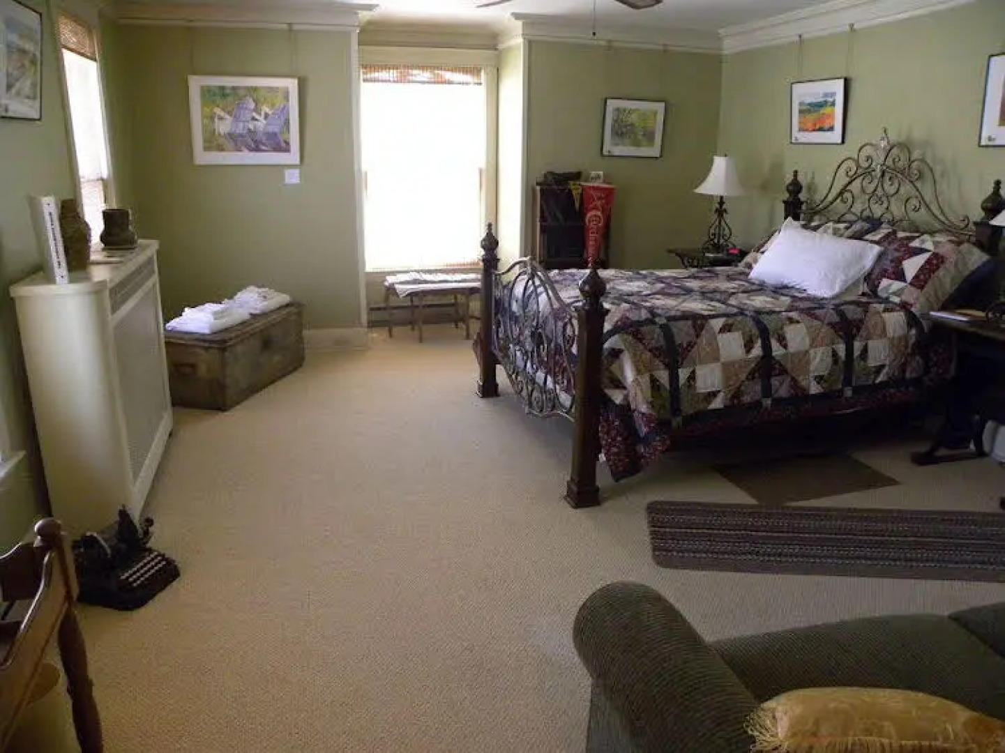 Lamp Post Inn and Gallery