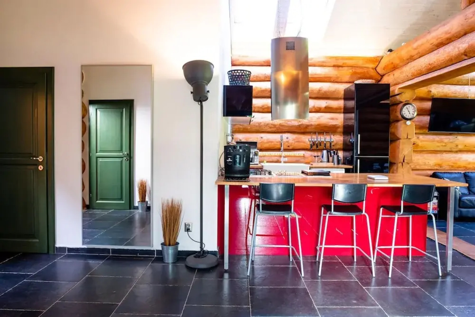 Villa in Lomnice nad Popelkou