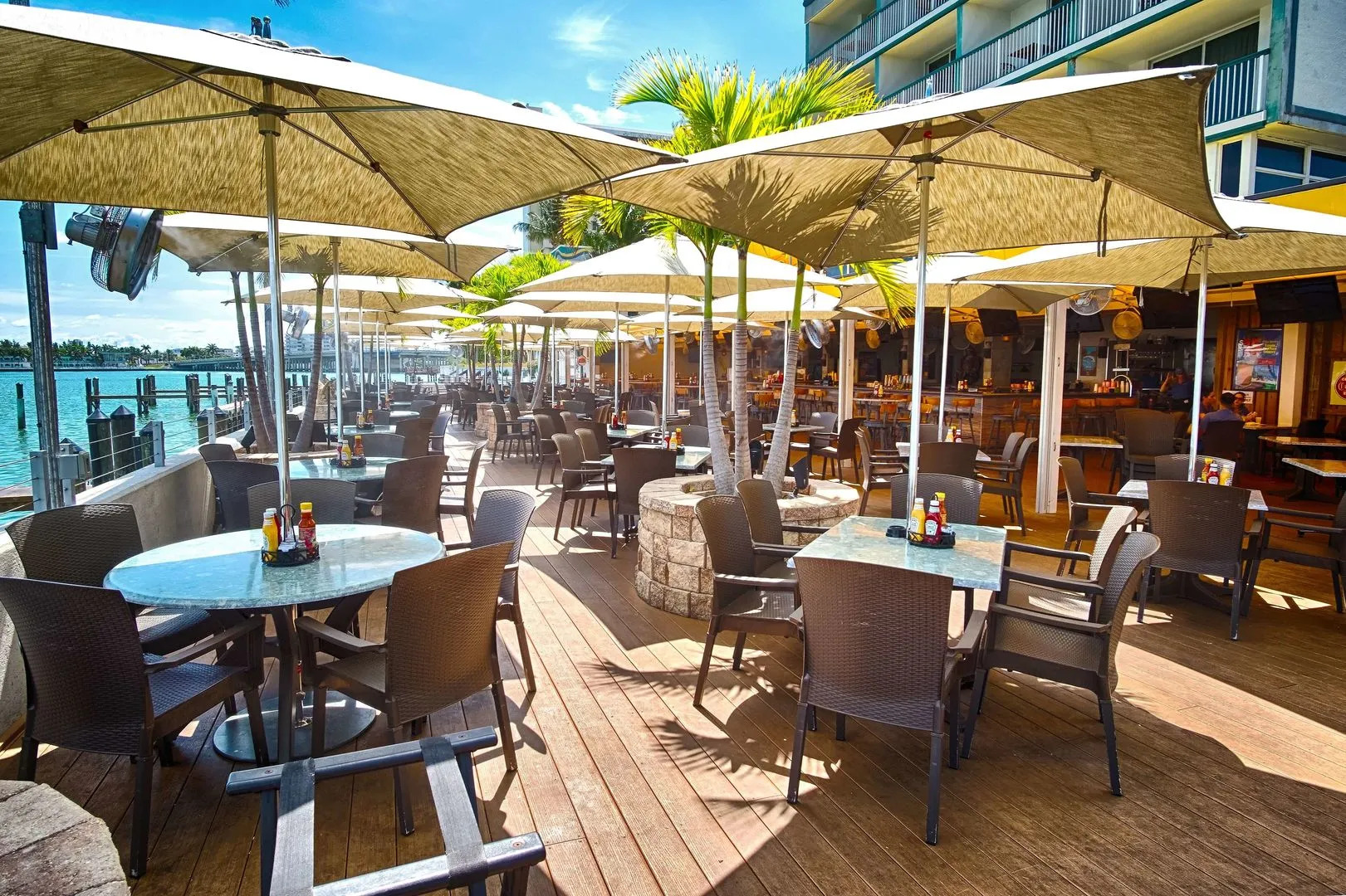 Palm Tree Club Miami Hotel