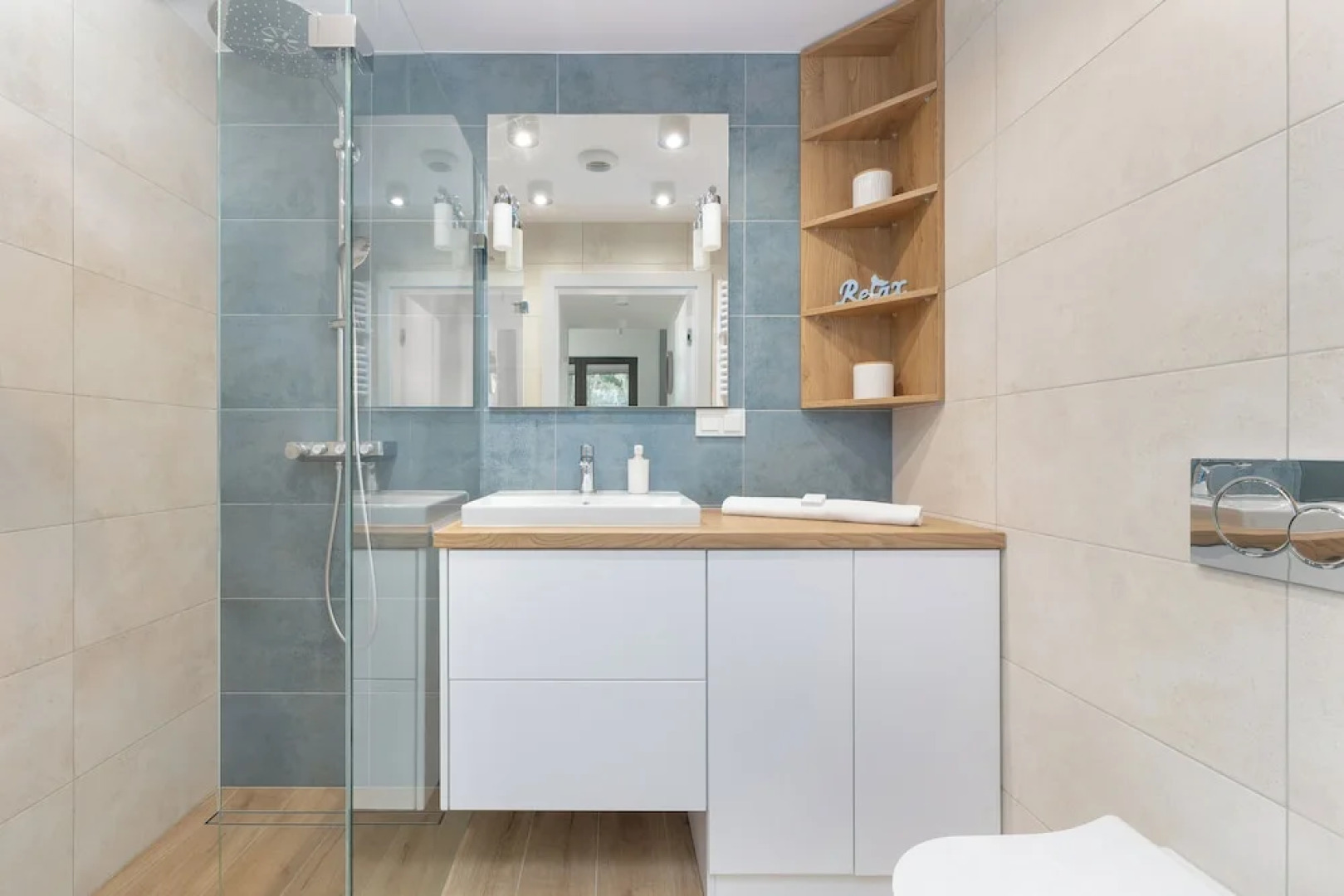 Shellter Apartment by Renters Prestige