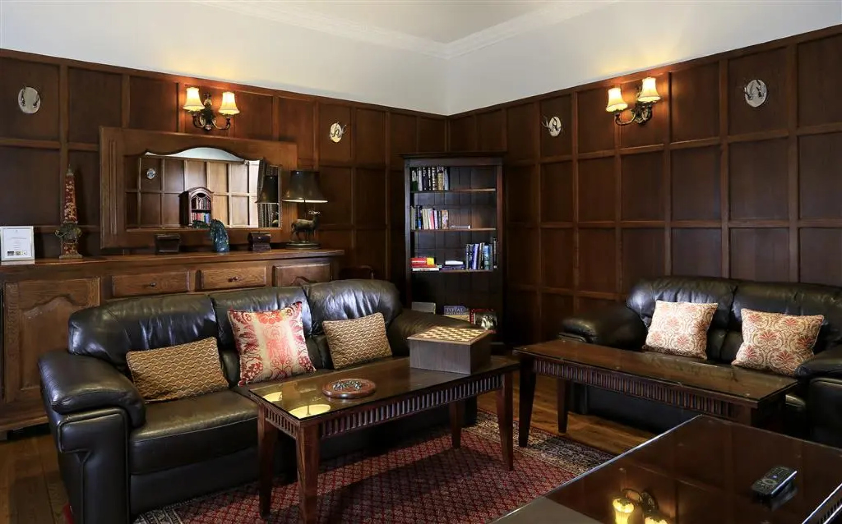 Macdonald Old England Hotel & Spa