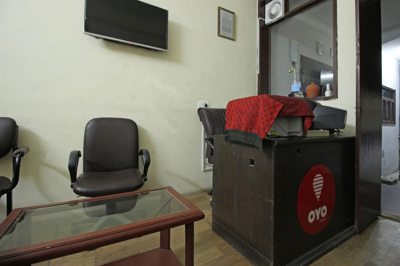 OYO 4464 near Chakrata Road