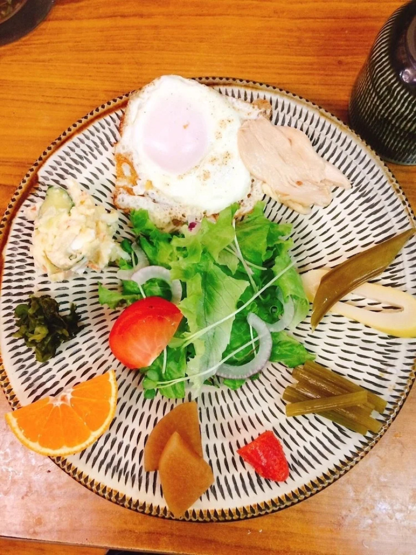 Yasuragi Guest House & Bar