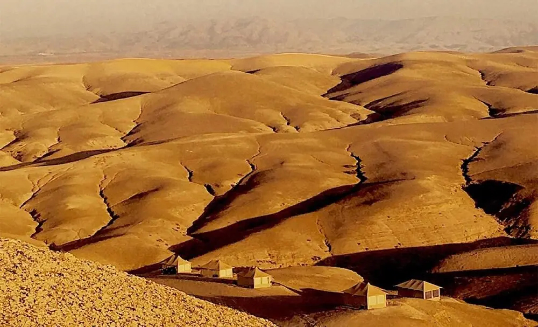 Agafay Desert Luxury Camp