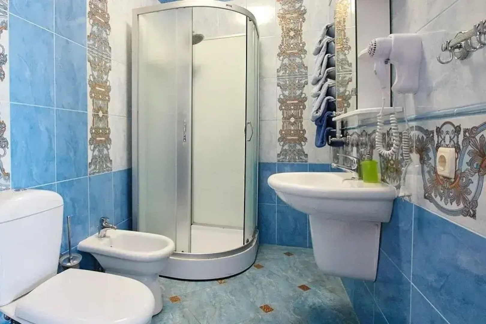 Turli Inn (Тюрли Инн)