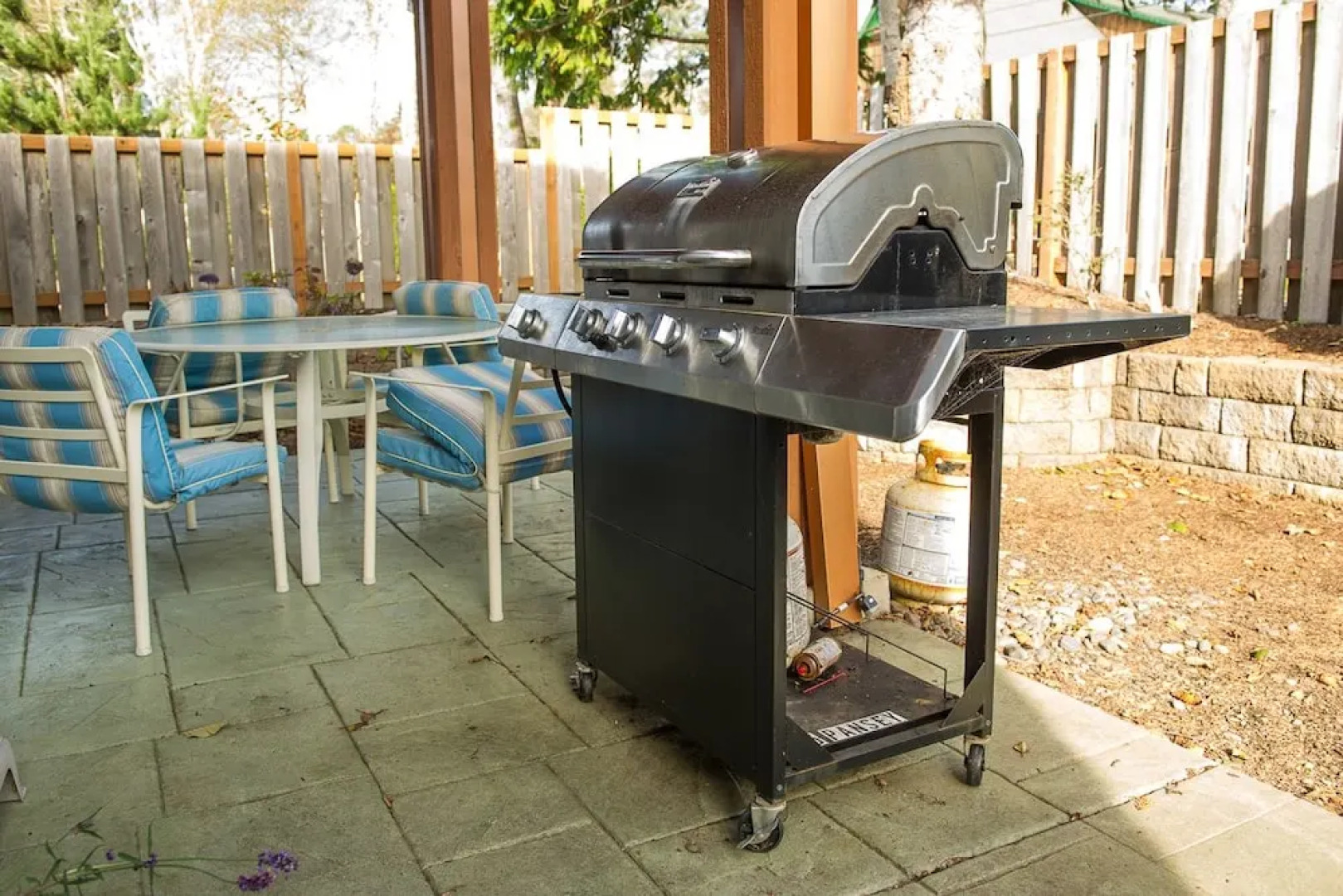 Waterside Family Fun 3 Br home by RedAwning