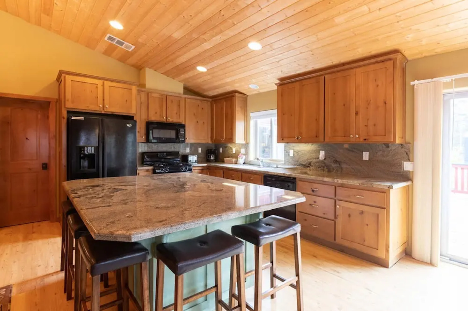 RedAwning Flintridge Inn #1423