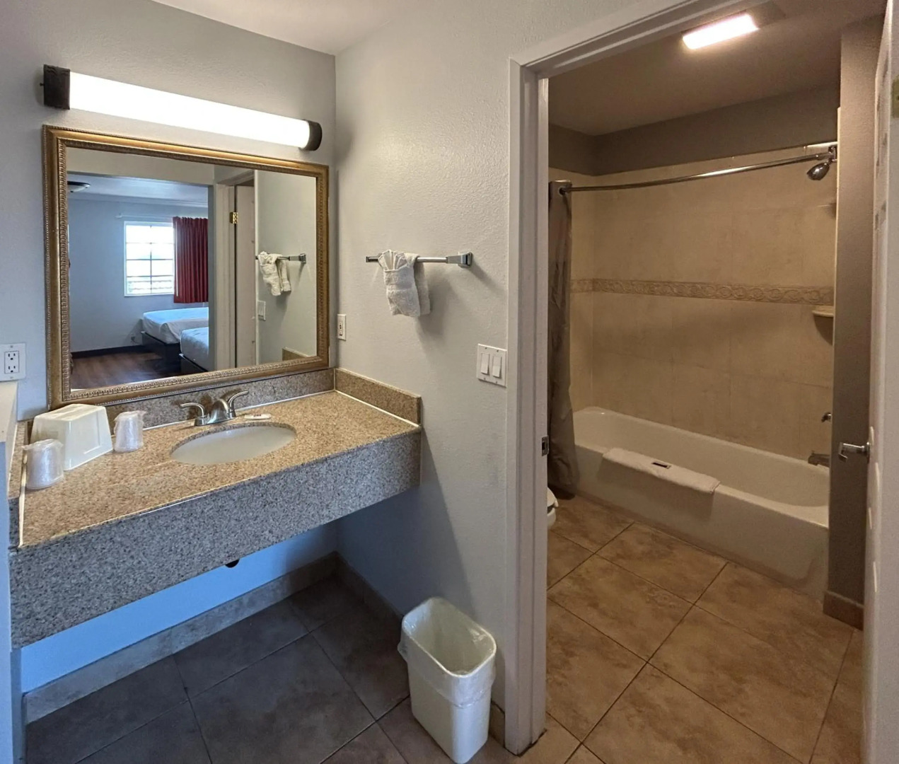 Studio 6 Mojave, CA - Airport