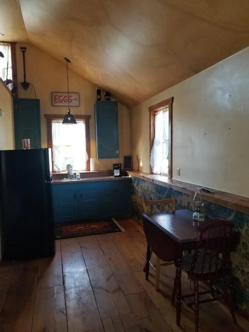 Living Spring Farm Bed and Breakfast