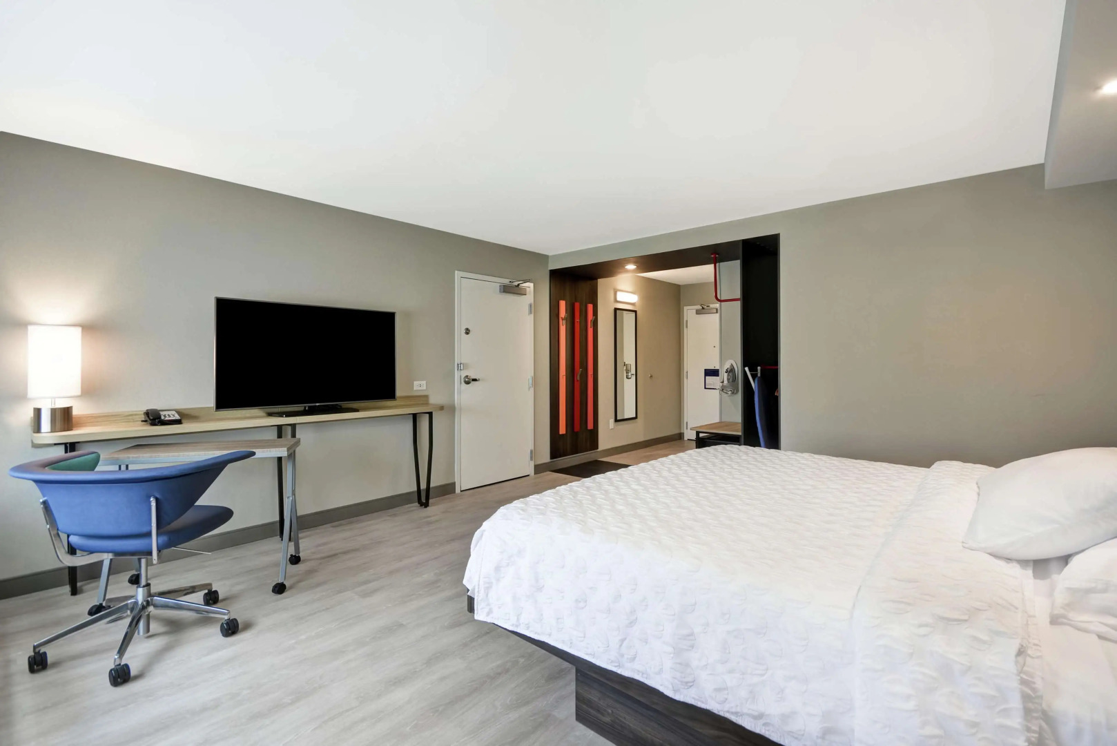 Tru by Hilton Chicopee Springfield