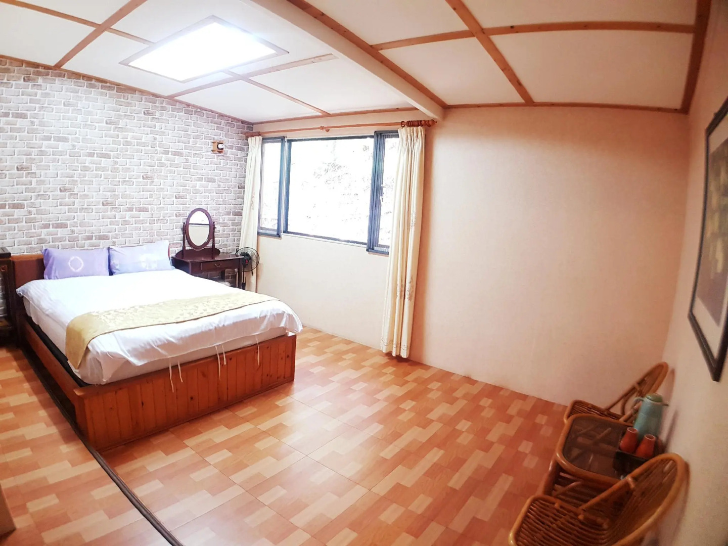 Shan Shui-Yuan Vege Guest House