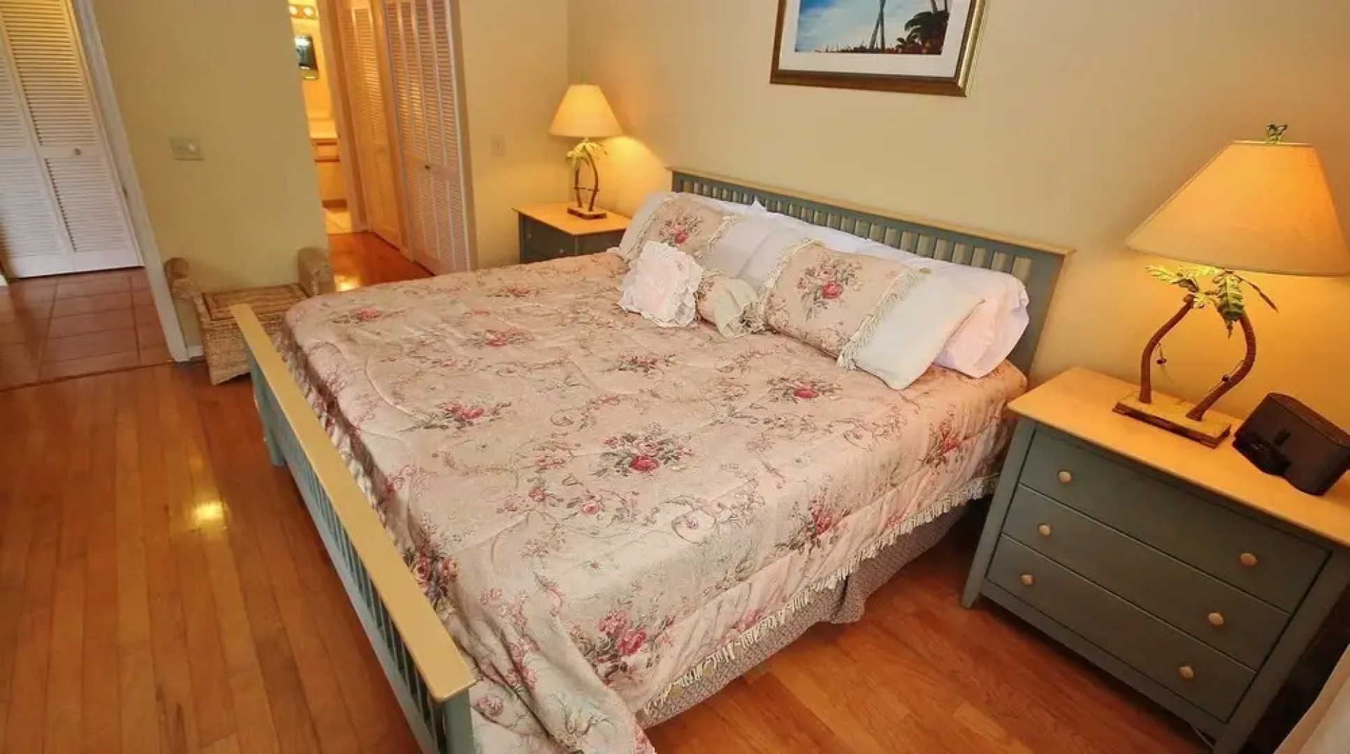 Sea Woods 270 Apartment 3