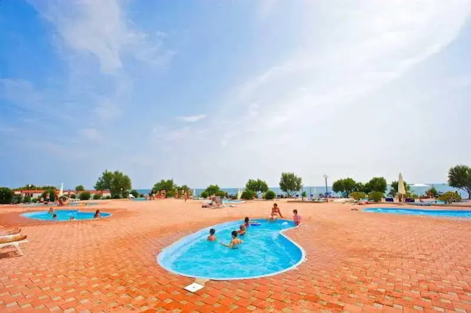 Kazela Resort