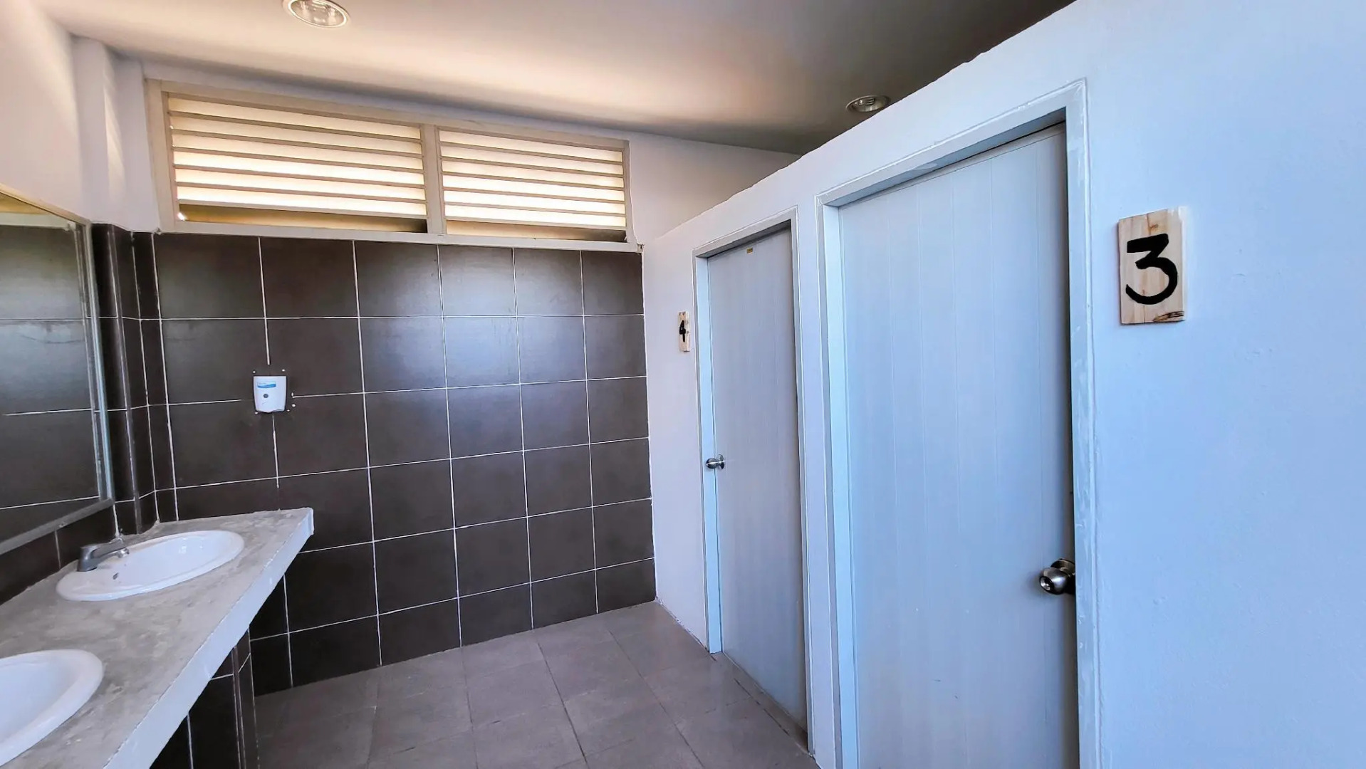 Bangsaen Villa Hotel (SHA Extra Plus)