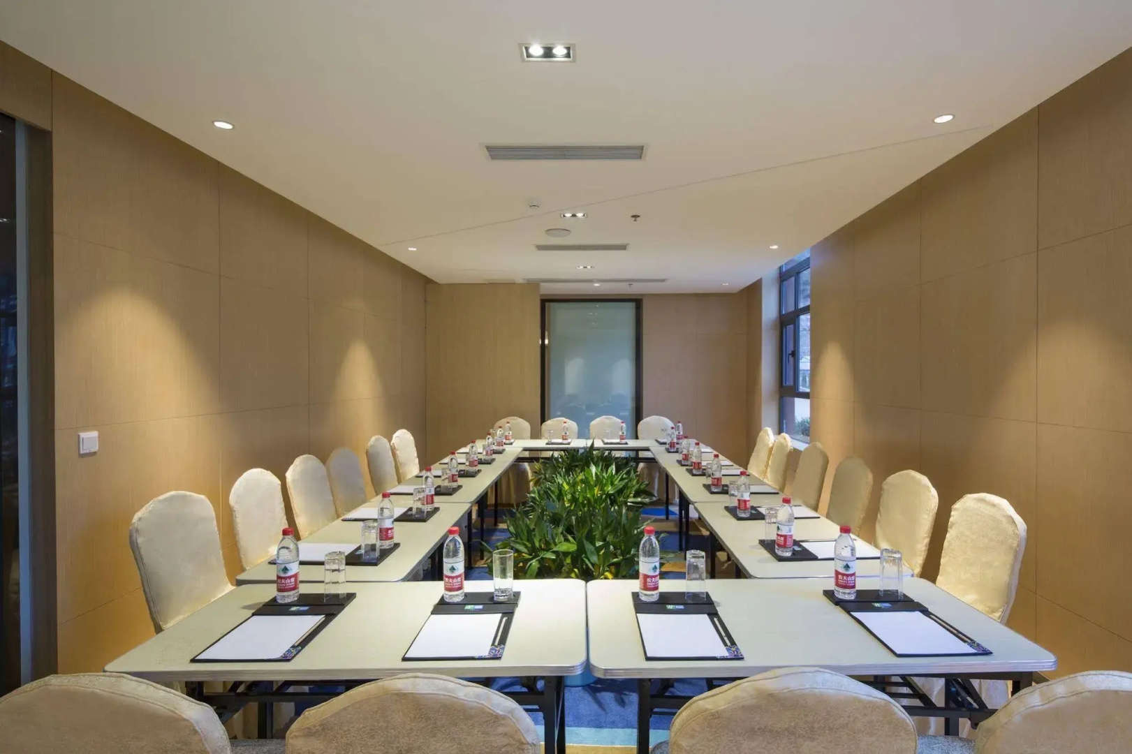 Holiday Inn Express Daocheng Yading by IHG