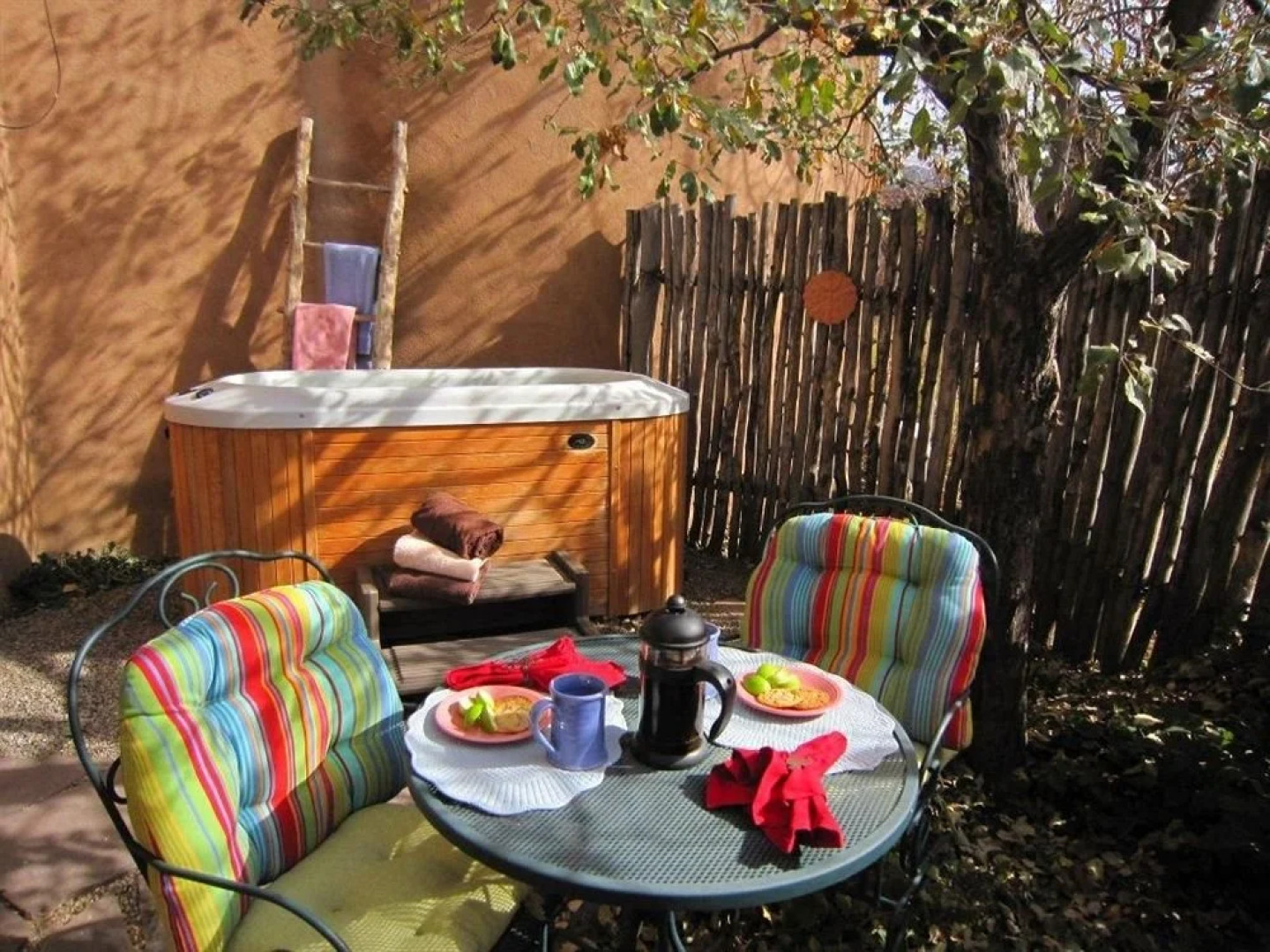 Cottonwood Inn Bed & Breakfast