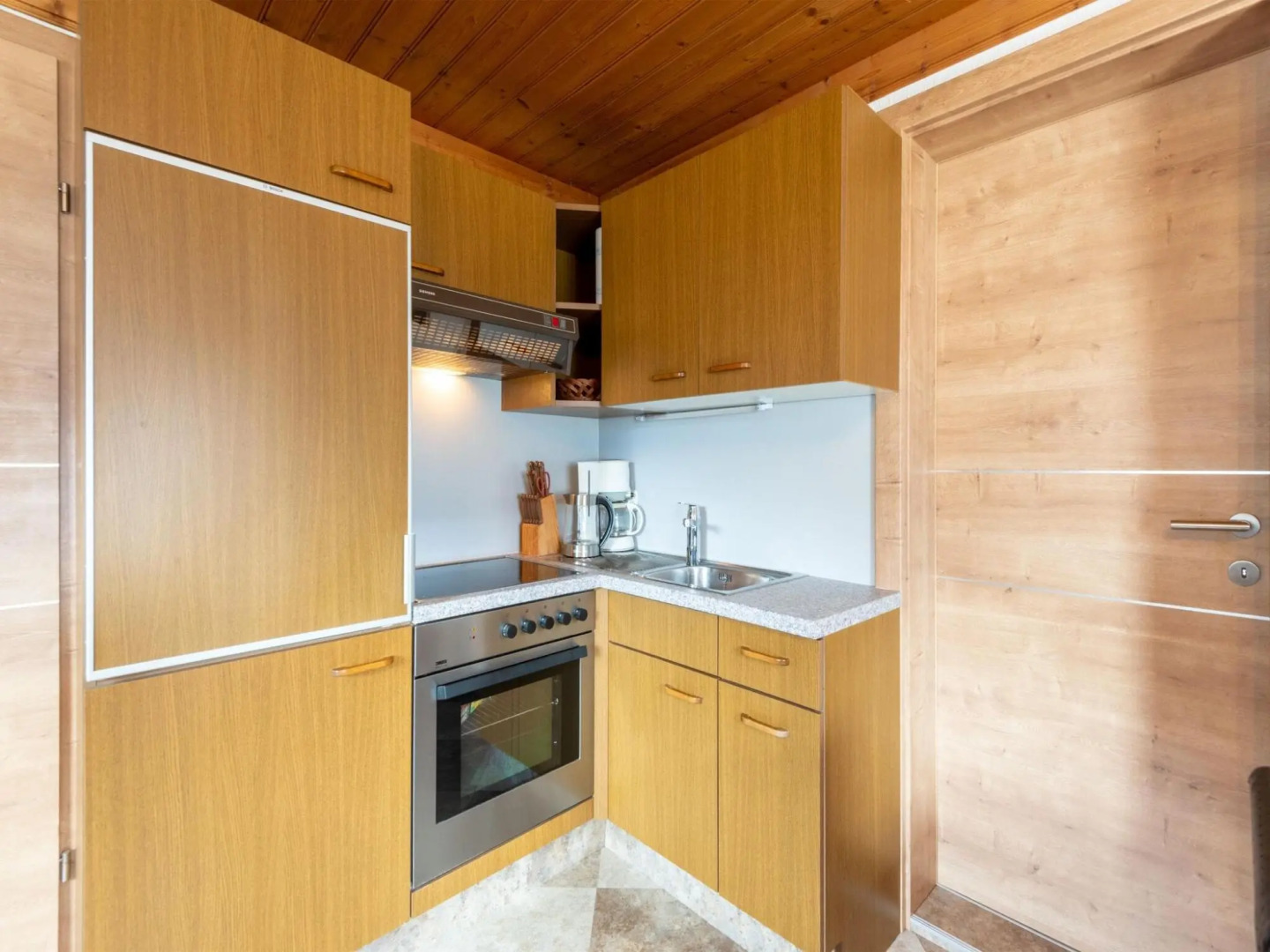 Romantic apartment in Bramberg with garden