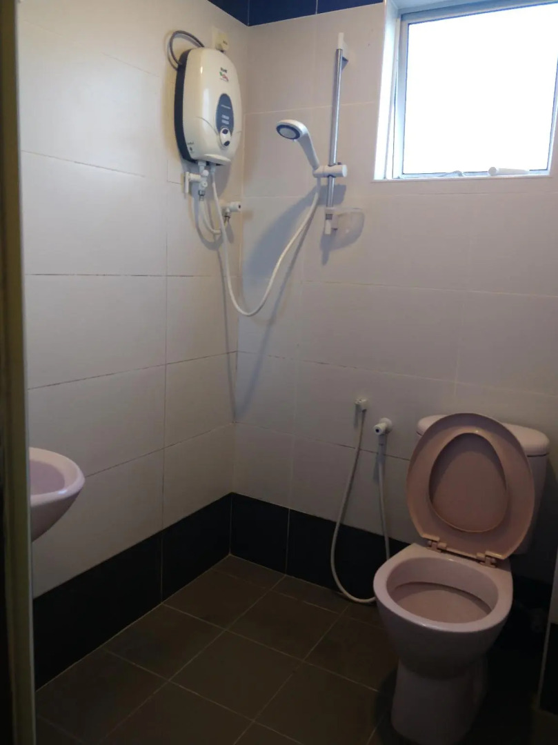 OYO 89792 Hamriz Hotel