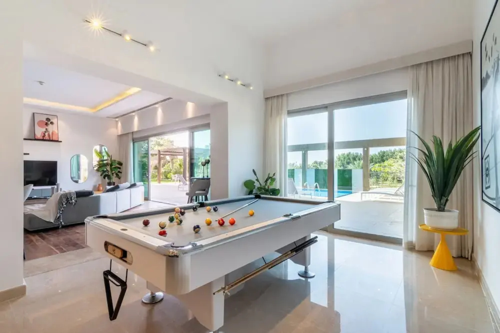 EDEN'S Homes & Villas - Dream Palm Residences