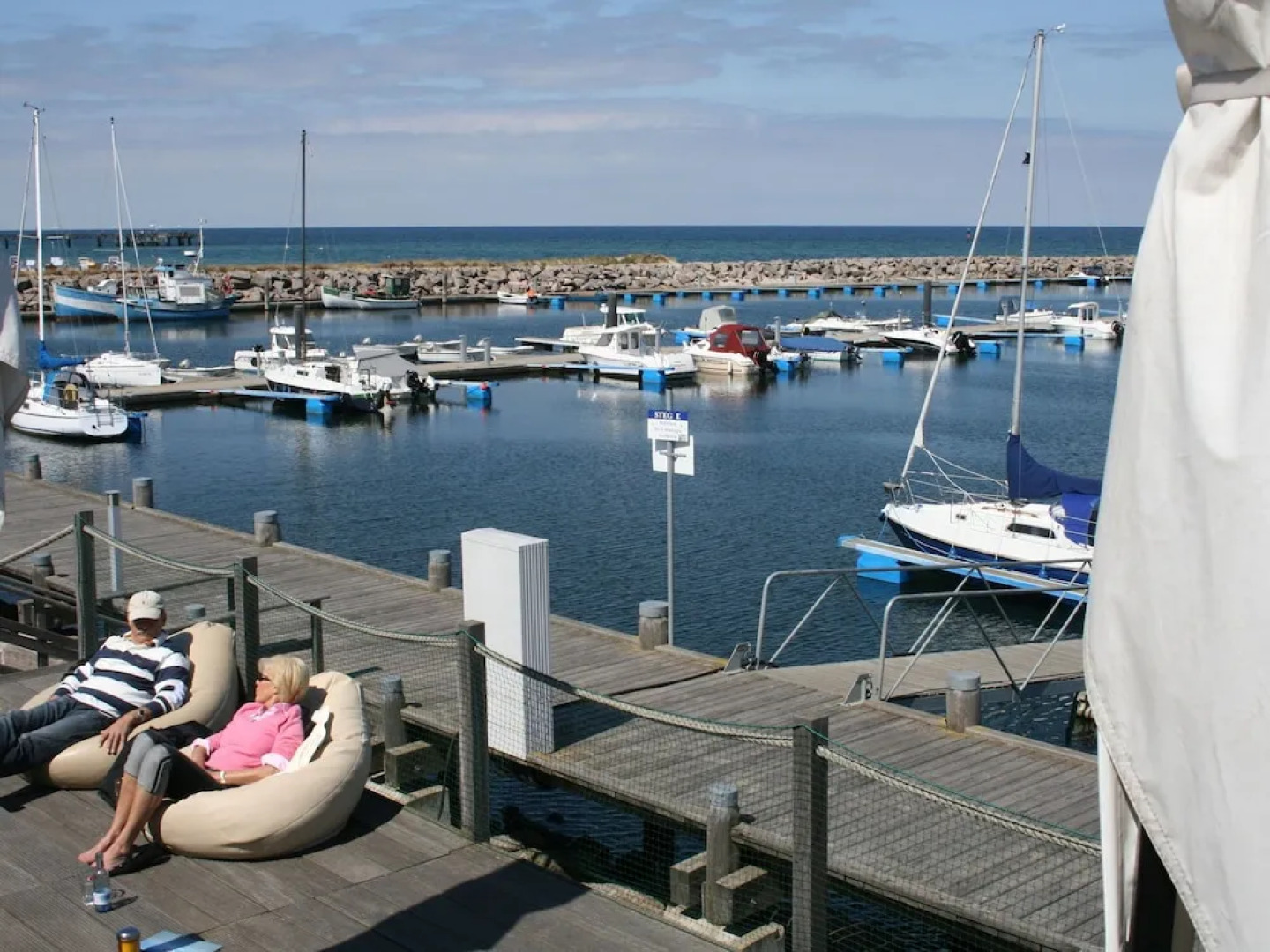 Quaint Holiday Home in Robertsdorf near Beach