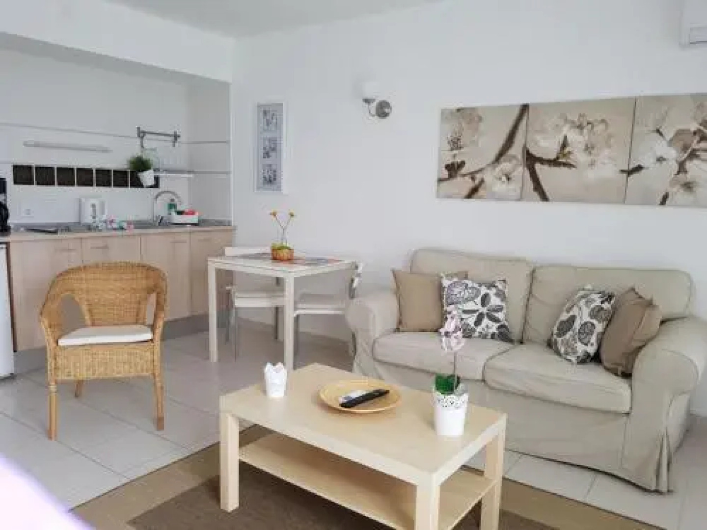 Apartamentos La Florida