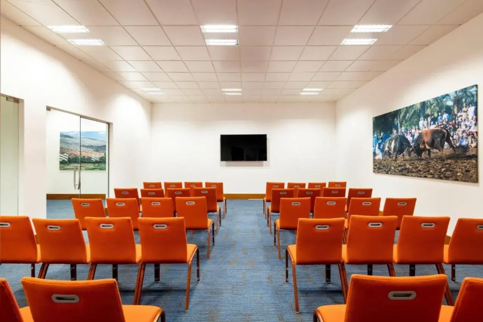 Crowne Plaza Muscat OCEC by IHG