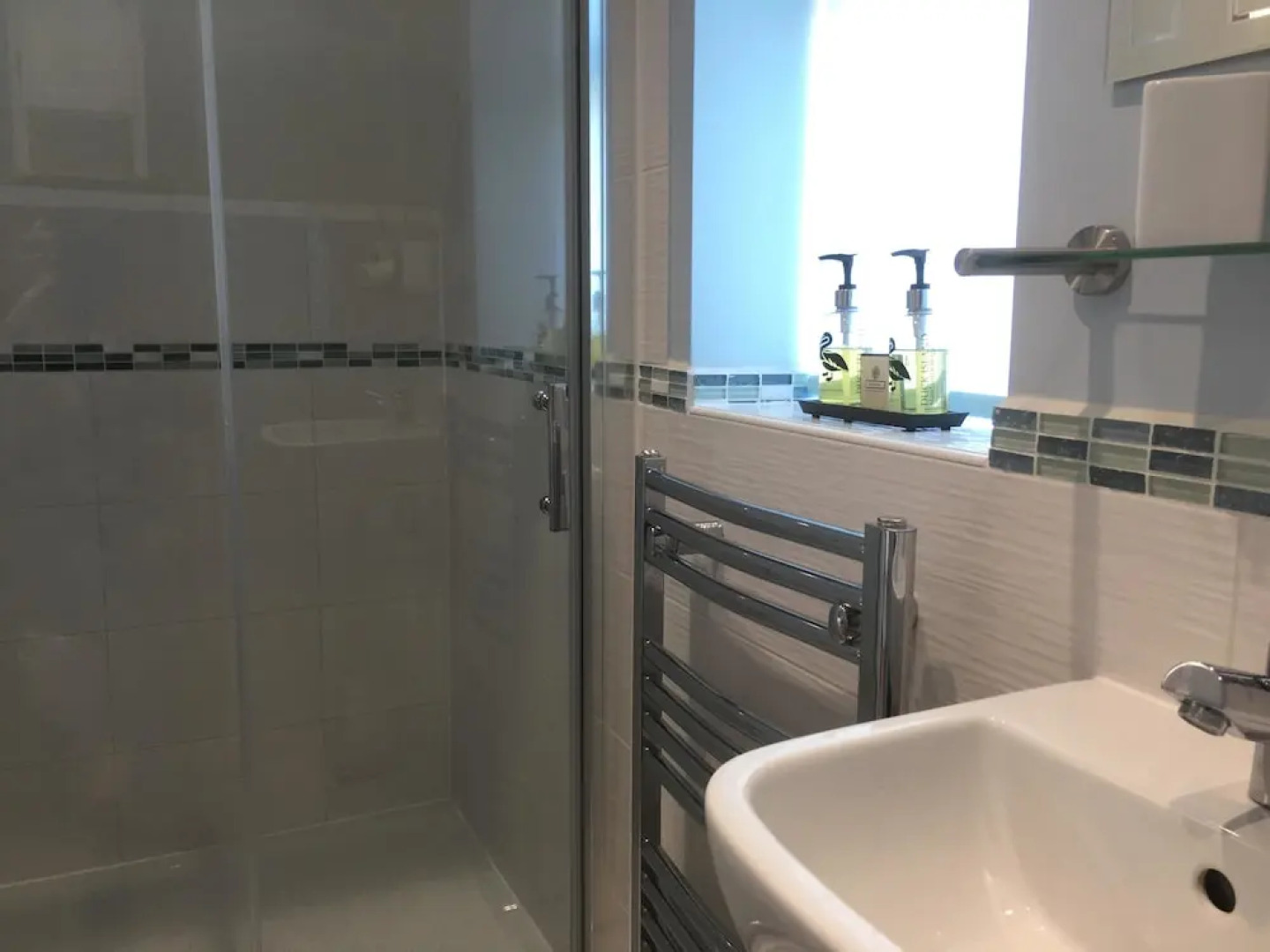 Tasman Bed  Breakfast