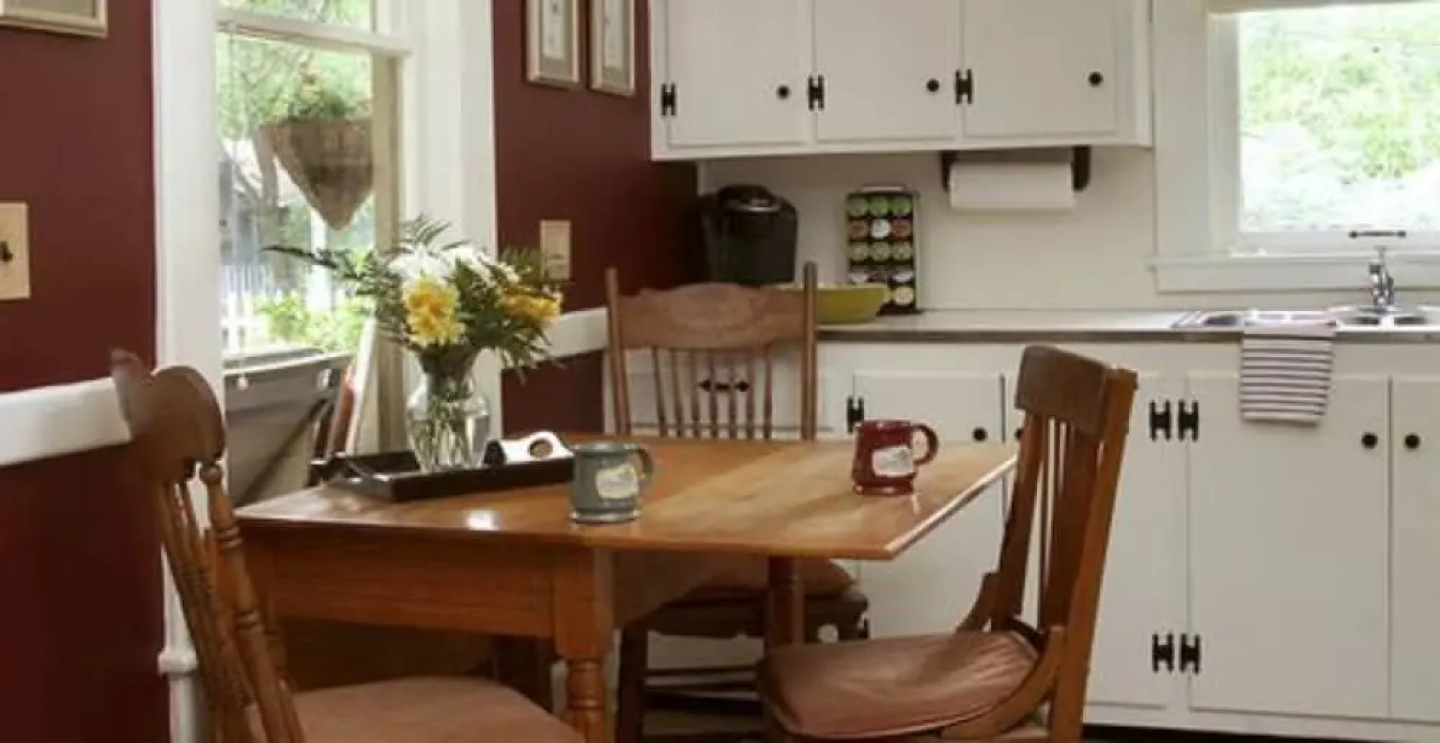 Heartstone Inn B&B & Cottages