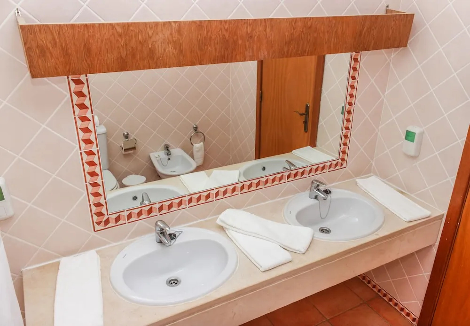 Colina Villas (duplicated -correct ID2750)