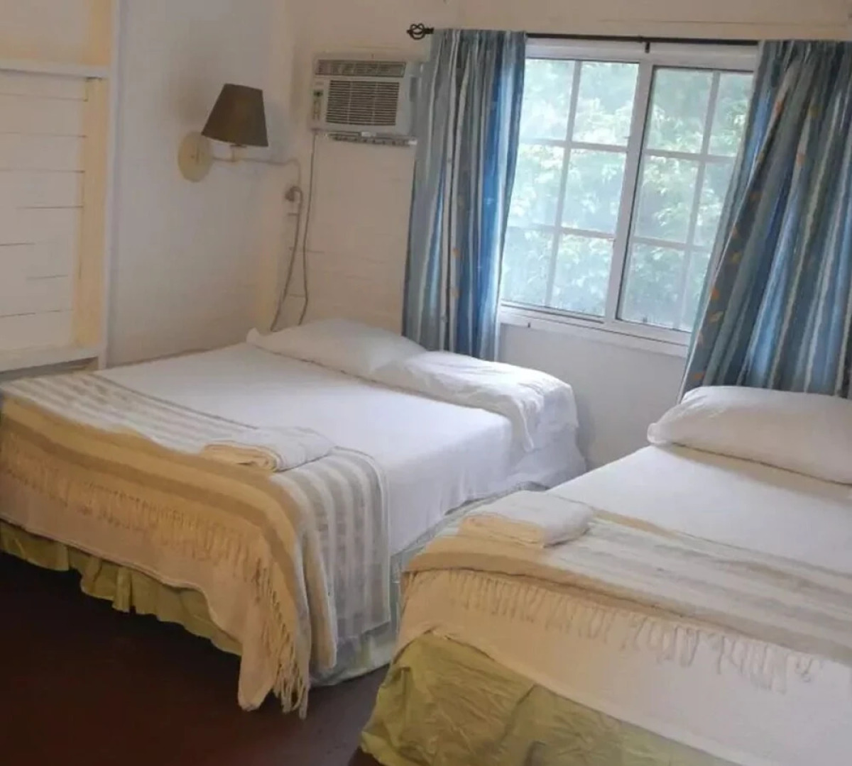 Corotu Guesthouse at Playa Blanca