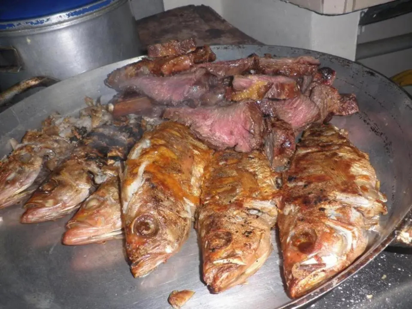 Hostal Camping Beach