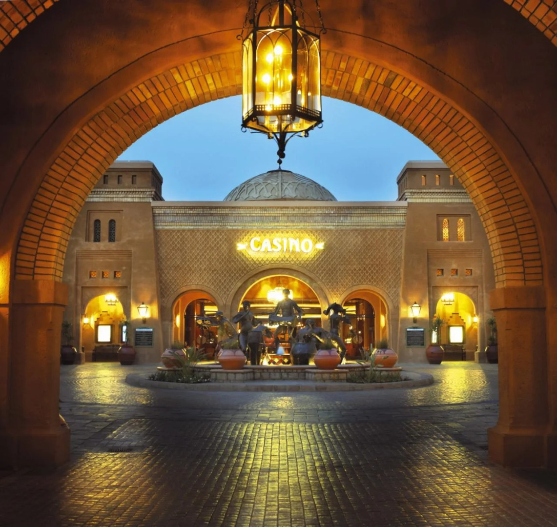 Meropa Casino and Entertainment World