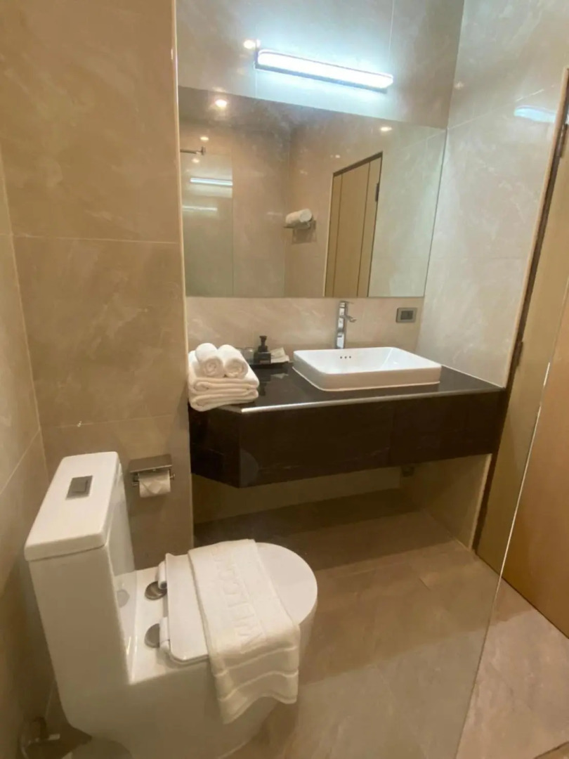 Sunlight Garden Hotel