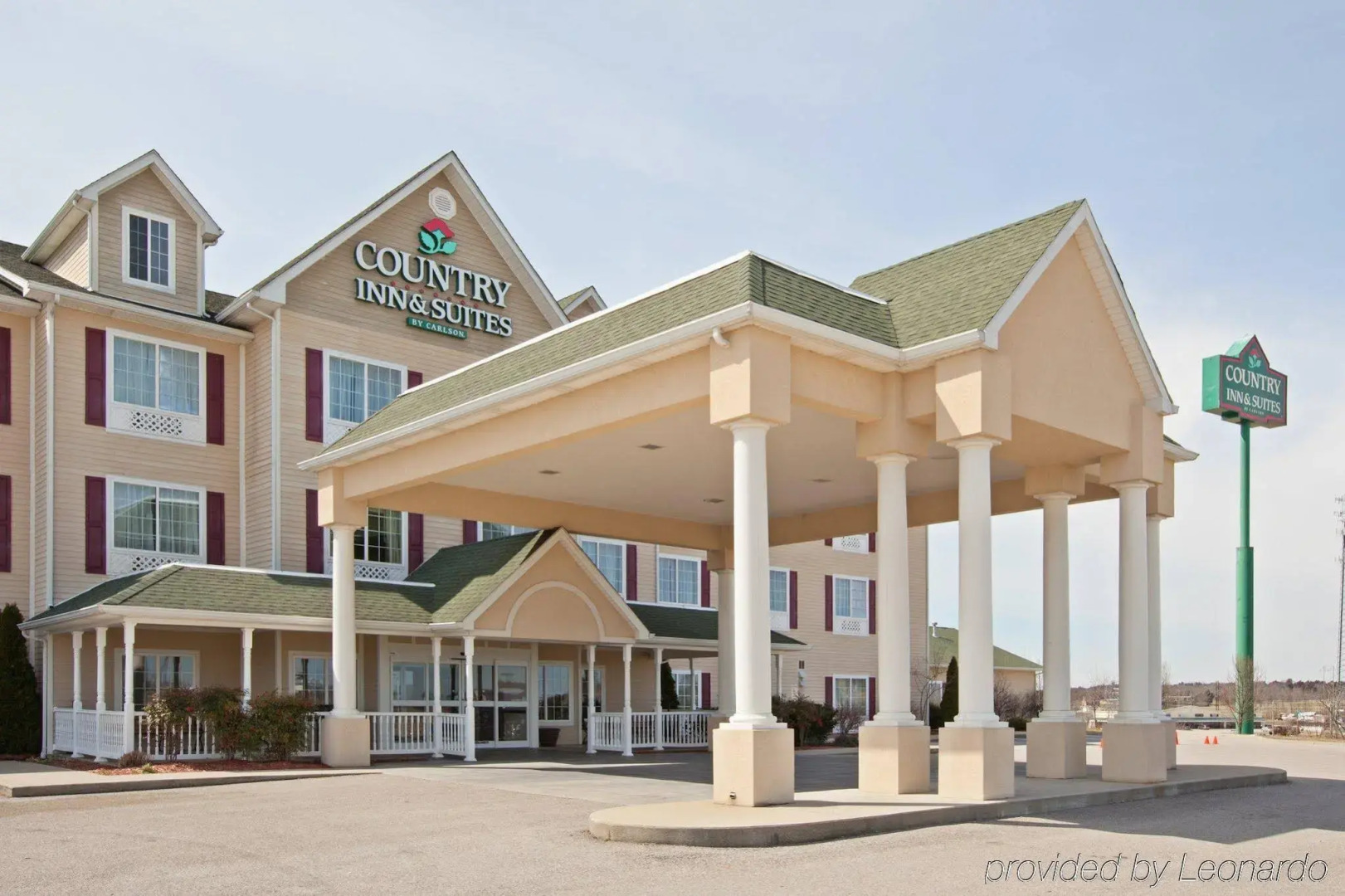 Red Roof Inn & Suites Berea