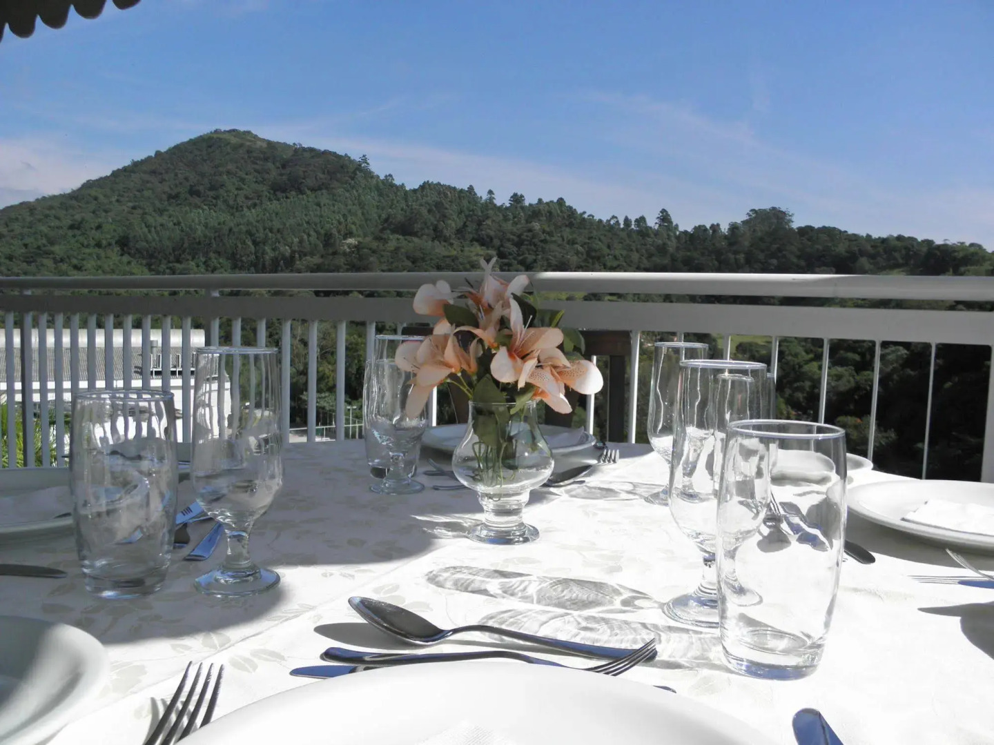 El Shadai Park Hotel