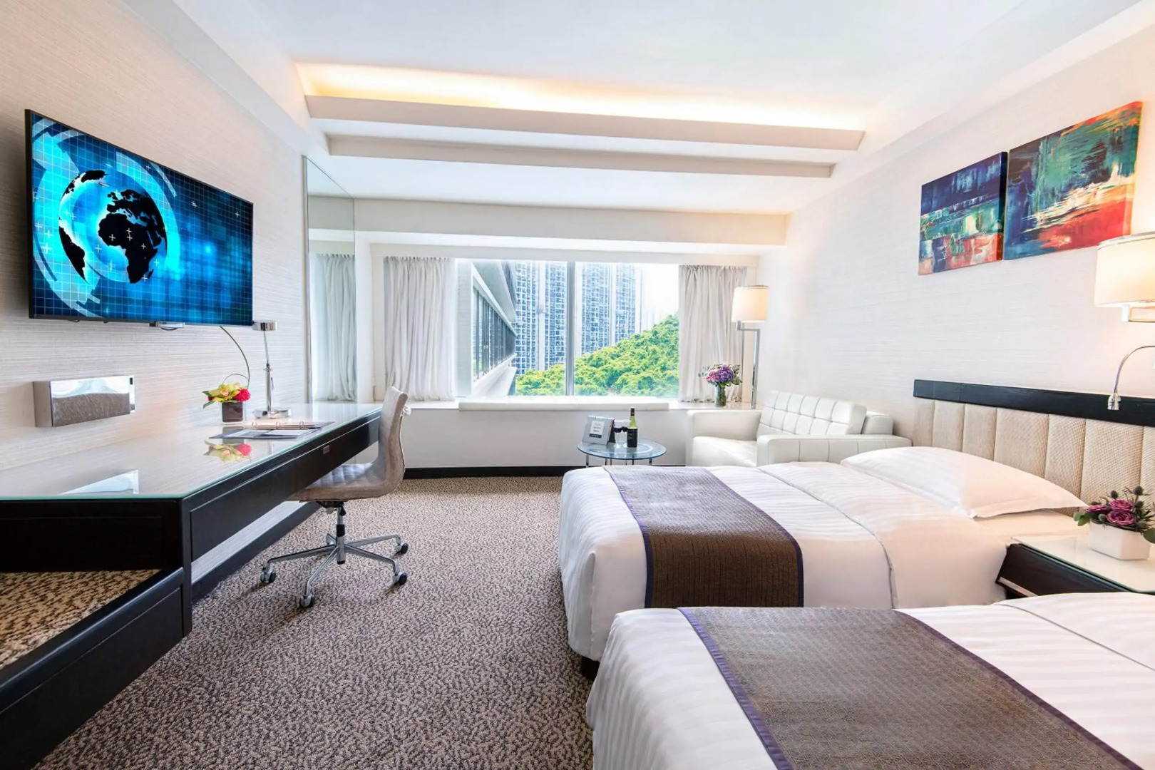 Regal Riverside Hotel