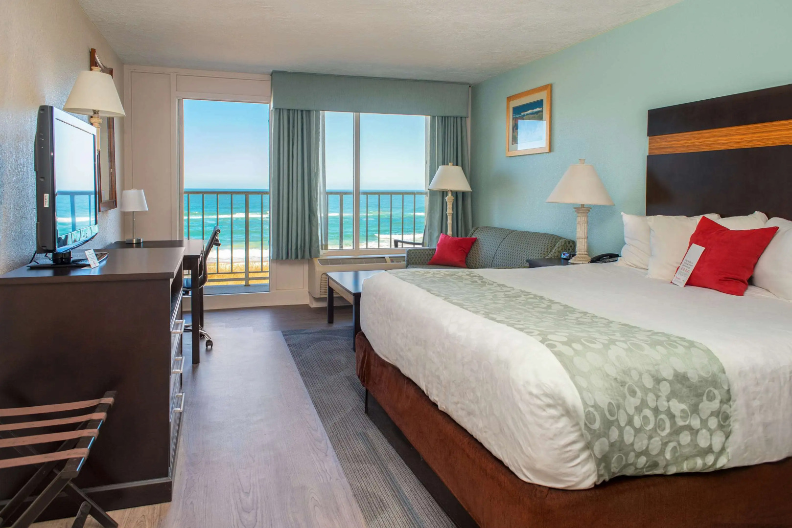 Ramada Plaza by Wyndham Nags Head Oceanfront
