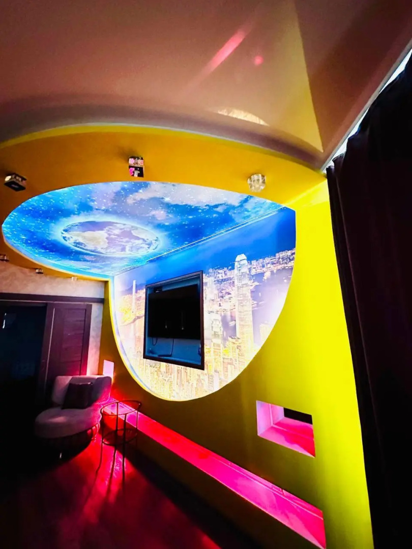 Region89 on str. Zvereva, bld. 50