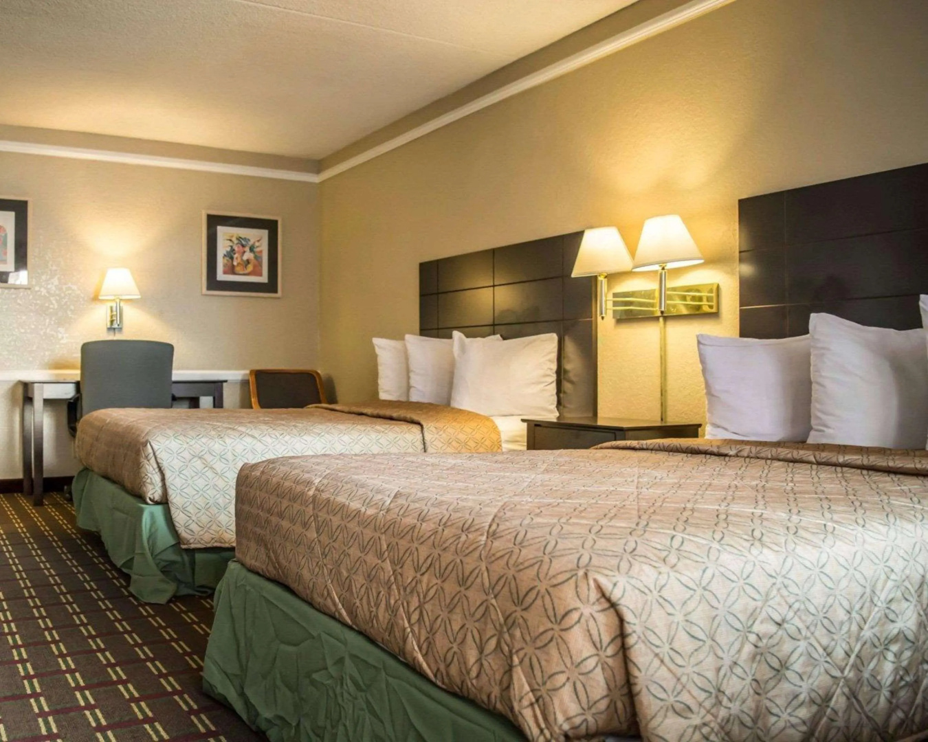 Rodeway Inn Near Ybor City - Casino