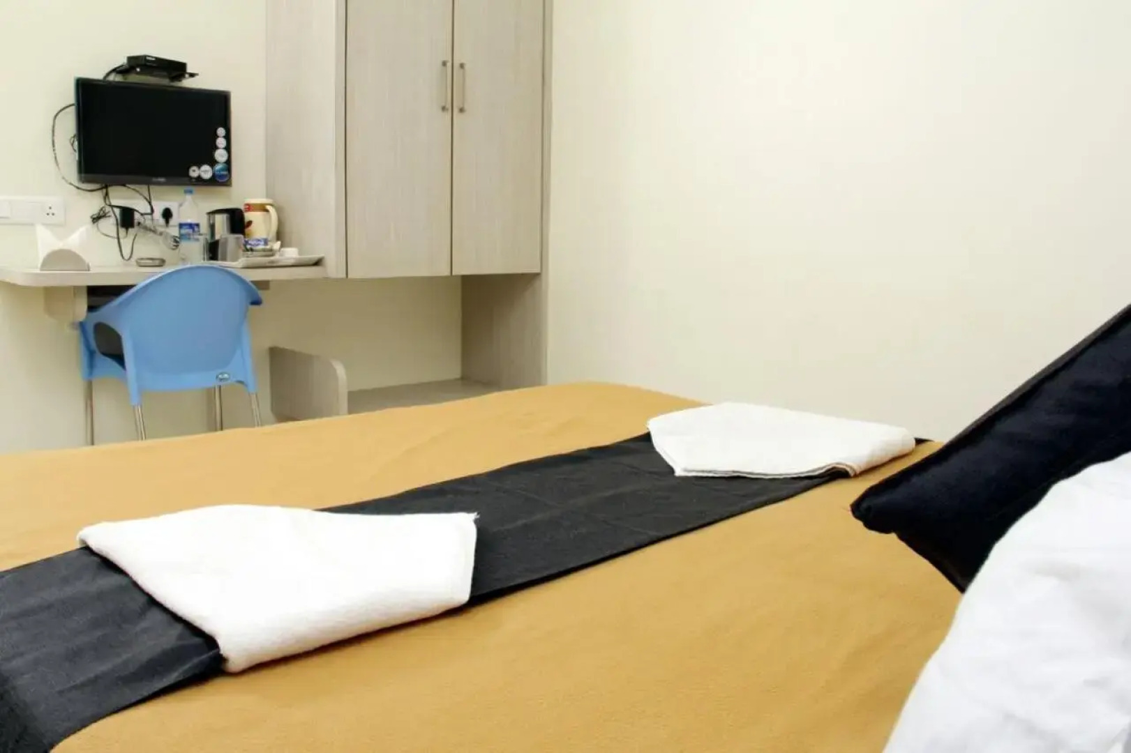 OYO Rooms Railway Station Bazar